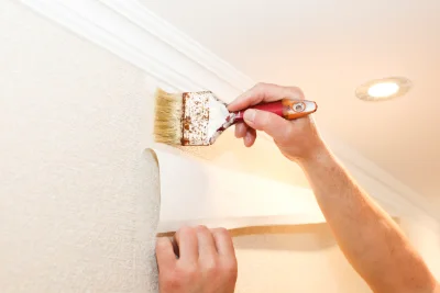 Pose de papier peint à Macaye — revêtements muraux et toiles de verre